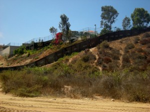 Border fence built in 1995